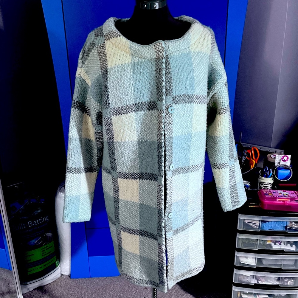 Joa Knit sweater coat size medium over size blue plaid